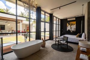 Biệt Thự 2 Phòng Ngủ (Two-Bedroom Villa)