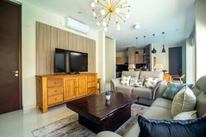 Biệt Thự 3 Phòng Ngủ (Three-Bedroom Villa)
