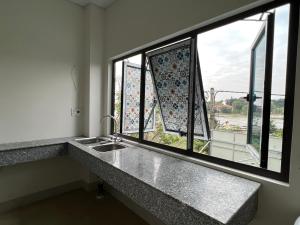 Căn Hộ Nhìn Ra Sông Cho Gia Đình (River View Family Apartment)