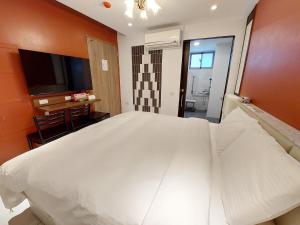 Phòng Giường Đôi - Có thiết kế cho Khách khuyết tật (Double Room - Disability Access)