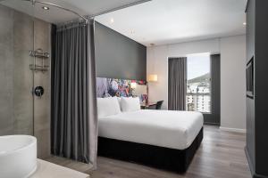 Large Guest Room room in Protea Hotel by Marriott Fire & Ice Cape Town