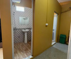 Phòng Economy 2 giường đơn (Economy Twin Room)