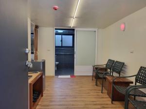 Phòng 4 người - Thích hợp cho Người khuyết tật (Quadruple Room - Disability Access)