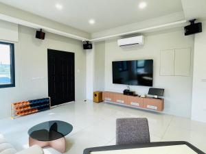 Biệt Thự (Villa)