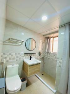 Phòng Giường Đôi Nhỏ (Small Double Room)