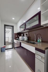 Căn Hộ 2 Phòng Ngủ (Two-Bedroom Apartment)