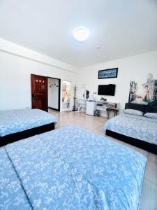 Suite Gia Đình Có Ban Công (Family Suite with Balcony)