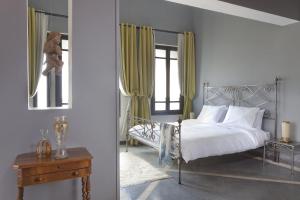Suite room in Riad Palais Bahia Fes
