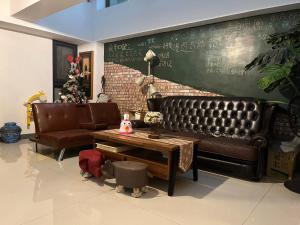 Phòng 3 Người Có Phòng Tắm Riêng (Triple Room with Private Bathroom)