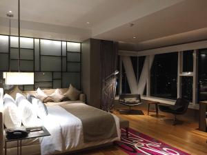 Suite Tổng thống (Presidential Suite)