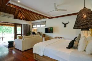 Villa hướng vườn (Garden View Villa)