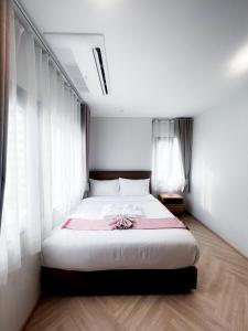 Standard - 1 Double Bed, Non-Smoking