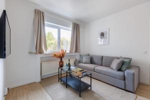 Two-Bedroom Apartment room in Sweett - Michel Ange