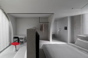Phòng Tiêu Chuẩn Giường Đôi (Standard Double Room)