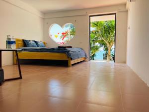 Phòng Có Giường Cỡ King Nhìn Ra Biển (King Room with Sea View)