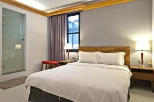 Phòng cổ điển giường đôi (Classic Double Room)