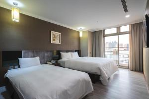 Phòng Comfort 3 Người Có Vòi Sen (Comfort Triple Room with Shower)