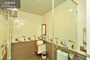 Phòng Giường Đôi Có Ban Công (Double Room with Balcony)