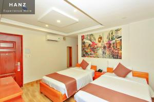 Phòng Superior Giường Đôi/2 Giường Đơn Nhìn Ra Thành Phố (Superior Double or Twin Room with City View)