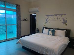 Phòng Giường Đôi Có Ban Công (Double Room with Balcony)