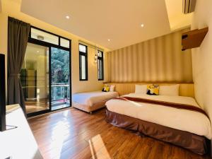 Phòng 3 Người Nhìn Ra Núi (Triple Room with Mountain View)