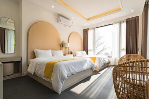Phòng 4 Người Có Bồn Tắm (Quadruple Room with Bath)