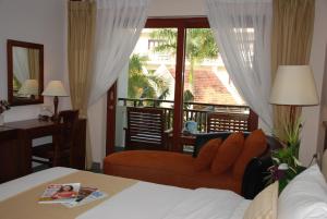 Deluxe hướng sân vườn (Deluxe Garden View)