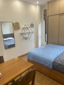 Studio Deluxe (Deluxe Studio)