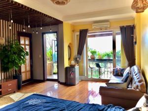 Phòng Giường Đôi Nhìn Ra Hồ Nước (Double Room with Lake View)