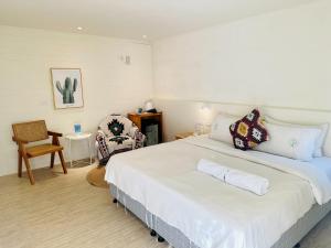 Phòng giường đôi Hướng vườn (Double Room Garden View)
