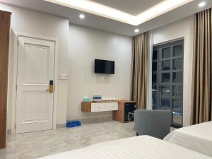 Phòng Gia Đình Có Ban Công (Family Room with Balcony)