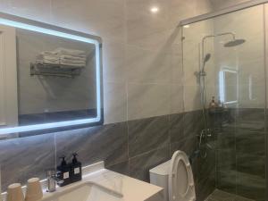 Phòng 4 người Nhìn ra cảnh Núi non (Quadruple Room with Mountain View)