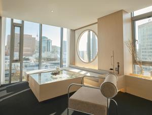 Suite Thành Phố Cho Gia Đình – Chủ Đề Phòng Được Chỉ Định Ngẫu Nhiên (Family City Suite - Room Theme Randomly Assigned)