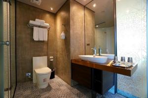 Phòng Đôi Cao Cấp (Superior Double Room)
