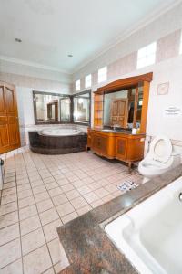 Biệt Thự (Villa)
