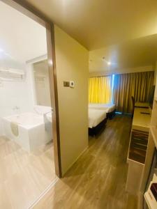 Premium Deluxe Twin Bed