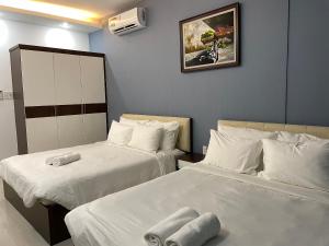 Căn Hộ Áp Mái (Penthouse Apartment)