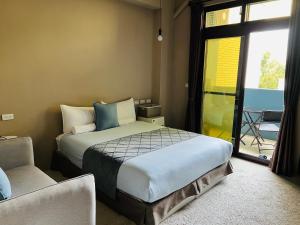 Phòng Tiêu Chuẩn Giường Đôi (Standard Double Room)