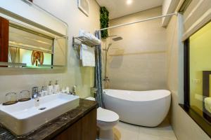 Phòng Deluxe Giường đôi Nhìn ra Khu vườn (Deluxe Double Garden View)