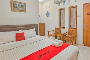 Phòng Tiêu Chuẩn Giường Đôi (Standard Double Room)