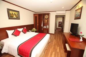 Phòng Đôi Loại Sang (Deluxe Double Room)