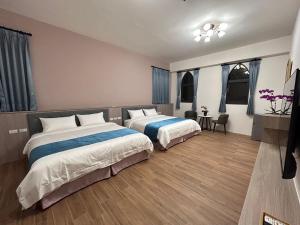 Phòng 4 Người (Quadruple Room)