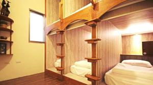 Giường Trong Phòng Ngủ Tập Thể Cho Cả Nam Và Nữ 6 Giường (Bed in 6-Bed Mixed Dormitory Room)
