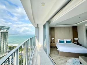Suite Deluxe với Bồn tắm Spa (Deluxe Suite with Spa Bath)