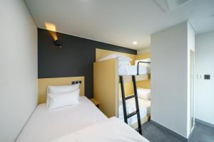Phòng Ba Người có Cảnh (Triple Room with View)
