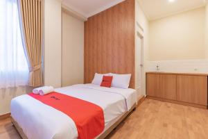 RedDoorz Room