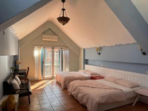 Phòng 4 Người Có Ban Công (Quadruple Room with Balcony)