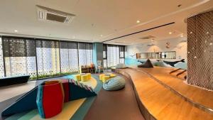 Căn Hộ 2 Phòng Ngủ Nhìn Ra Biển (Two-Bedroom Apartment with Sea View)