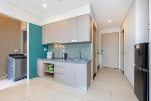 Căn Hộ 3 Phòng Ngủ (Three-Bedroom Apartment)