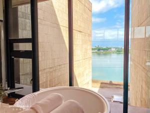 Phòng Deluxe 4 giường cho 4 người (Deluxe Quadruple Room for 4 People)